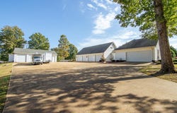 1075 HIGHWAY 203, Savannah, TN 38372