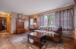 8611 Leclaire Avenue, Burbank, IL 60459