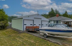2343 HARRIS St, MyrtlePoint, OR 97458