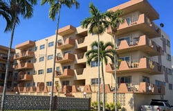 1630 W 46th St, Hialeah, FL 33012
