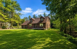 9 Pine Grove Avenue, Glenburn, ME 04401