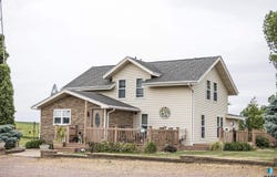 654 91st St, Beaver Creek, MN 56116