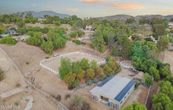 10165 La Canada Way, Shadow Hills, CA 91040