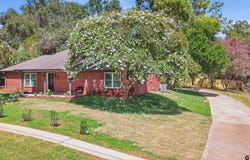 119 Stephanie Dr, Palestine, TX 75803