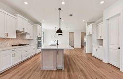 116 International, Buda, TX 78610