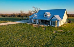 14375 Tyree Mountain Rd, Prairie Grove, AR 72753