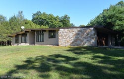 48 Yeager Road, Mountain Top, PA 18707