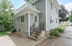212 James St, Beaver Dam, WI 53916