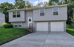 2933 Greenbrook Lane, Cincinnati, OH 45251