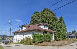 1505 Raymond Ave, Latrobe, PA 15650