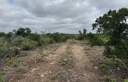 660 Legend Hls, Uvalde, TX 78801