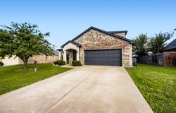 47 Kramer Lane, Sanger, TX 76266
