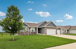 1607 NE 2nd Street, Stuart, IA 50250