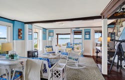 27 Beach Road, Oak Bluffs, MA 02557