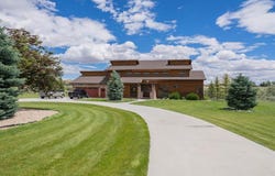 22 Liberty Ln, Cody, WY 82414