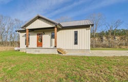 82 TRAVIS TERRACE, Norfork, AR 72658