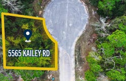 5565 Kailey Rd, Milton, FL 32583