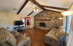 2404 Laura Dr, Picayune, MS 39466