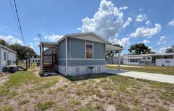2704 14th Ave SE, Ruskin, FL 33570