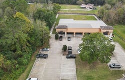 2595 N Main St, Vidor, TX 77662