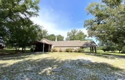 1110 S 35 Highway, Forest, MS 39074