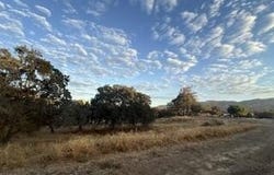22800 Tom Court, Tehachapi, CA 93561