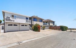 100 Oakland, CAPITOLA, CA 95010