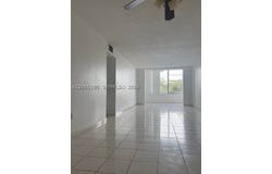 7345 W 4th Ave, Hialeah, FL 33014