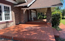 906 S Bridge St, Brady, TX 76825