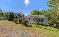 36 ARLINGTON ST, STAUNTON, VA 24401
