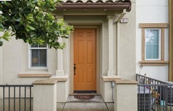 1012 Martin Luther King Dr, Hayward, CA 94541