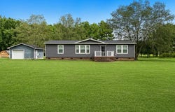 9556 Silver Spoon Road, Clarkton, NC 28433