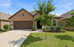 3949 Sidney Lane, Forney, TX 75126