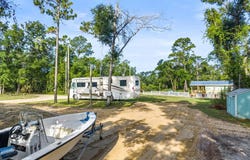 111 NE Fifth Ave, Steinhatchee, FL 32359
