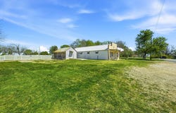 110 County Road 421, Thorndale, TX 76577