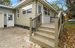 204 Williams St., Henry, IL 61537