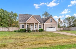 284 Meadowbrook, CADIZ, KY 42211