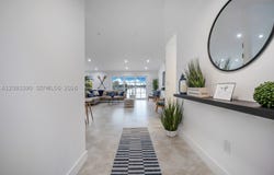 2286 NE 215th St, Miami, FL 33180