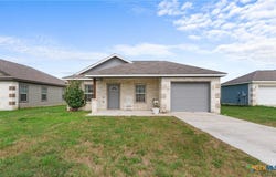 104 Avenue B, Moody, TX 76557