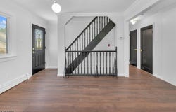 197 Delaware Ave, Aberdeen Twp., NJ 07721-1024