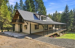 465 Mountain View Rd, Blanchard, ID 83804