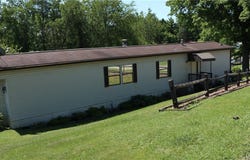 200 Forest Dr, Cranberry Twp, PA 16066