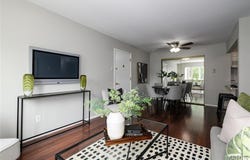 10083 Sakura Drive, St Louis, MO 63128