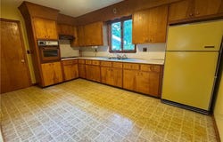 212 Meeker Avenue, Utica, NY 13502
