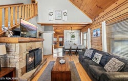 326 Big Bear Way, Pigeon Forge, TN 37863
