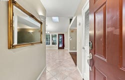 21620 SE ASH St, Gresham, OR 97030