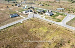 221 Castellana Way, Elgin, TX 78621
