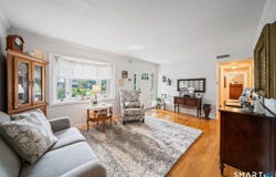 32 Hawley Road, Danbury, CT 06811