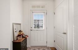 37 BILLAU, BUNKER HILL, WV 25413