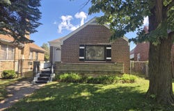 561 W Taft Street, Gary, IN 46404